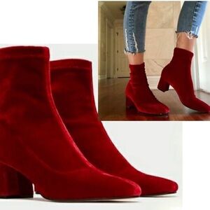 Zara burgundy red velvet ankle booties chunky heel Sz 41